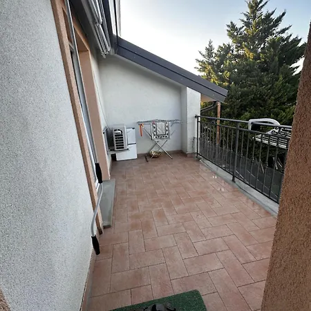 Apartment Desiree Koper
